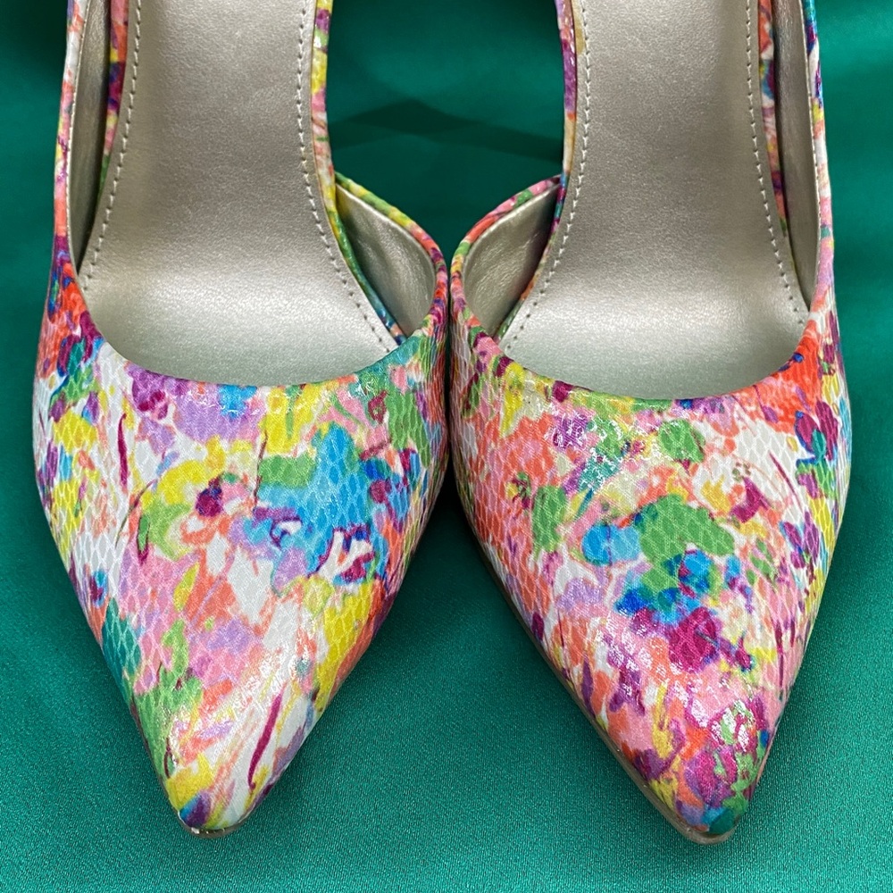 a.n.a Multi-color Floral w/Snakeskin Texture Pointed-Toe 4” Heels—Size 9M - Picture 8 of 15